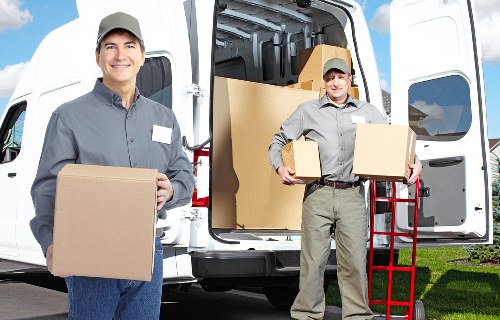 Reliable local van moving support in Lampton
